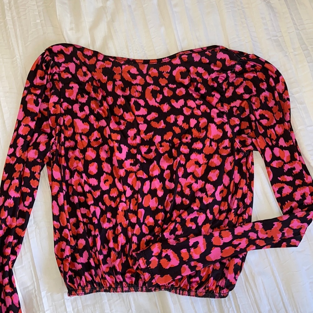 Pink and orange cheetah long sleeve
